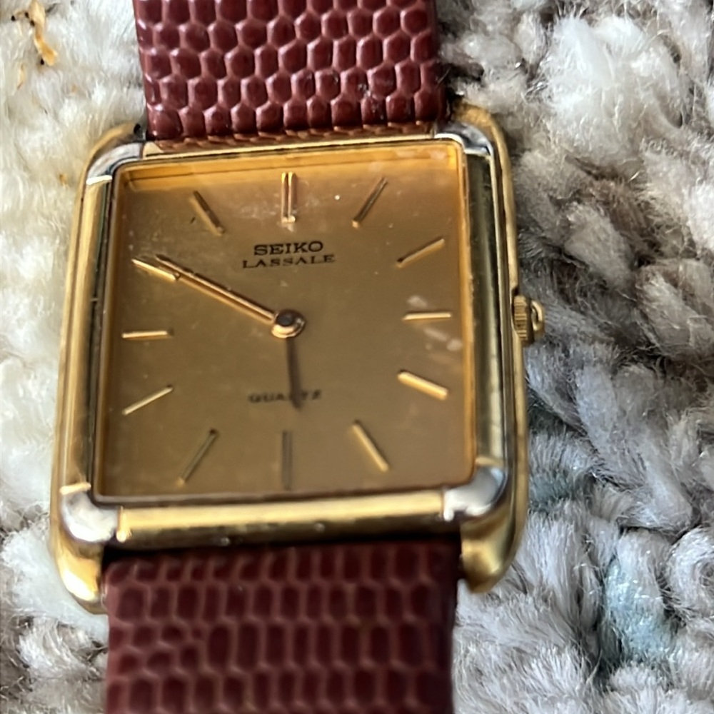 Vintage Seiko  Watch Quartz Watch Men Unisex Gold Tone Leather croc 131762